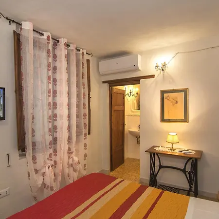 Due Borghi 3 *